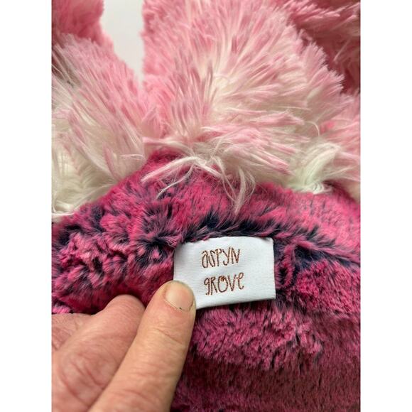 Aspyn Grove Minky plush pink stuffed animal NWOT large tick, spider, bug (?) - Picture 6 of 8